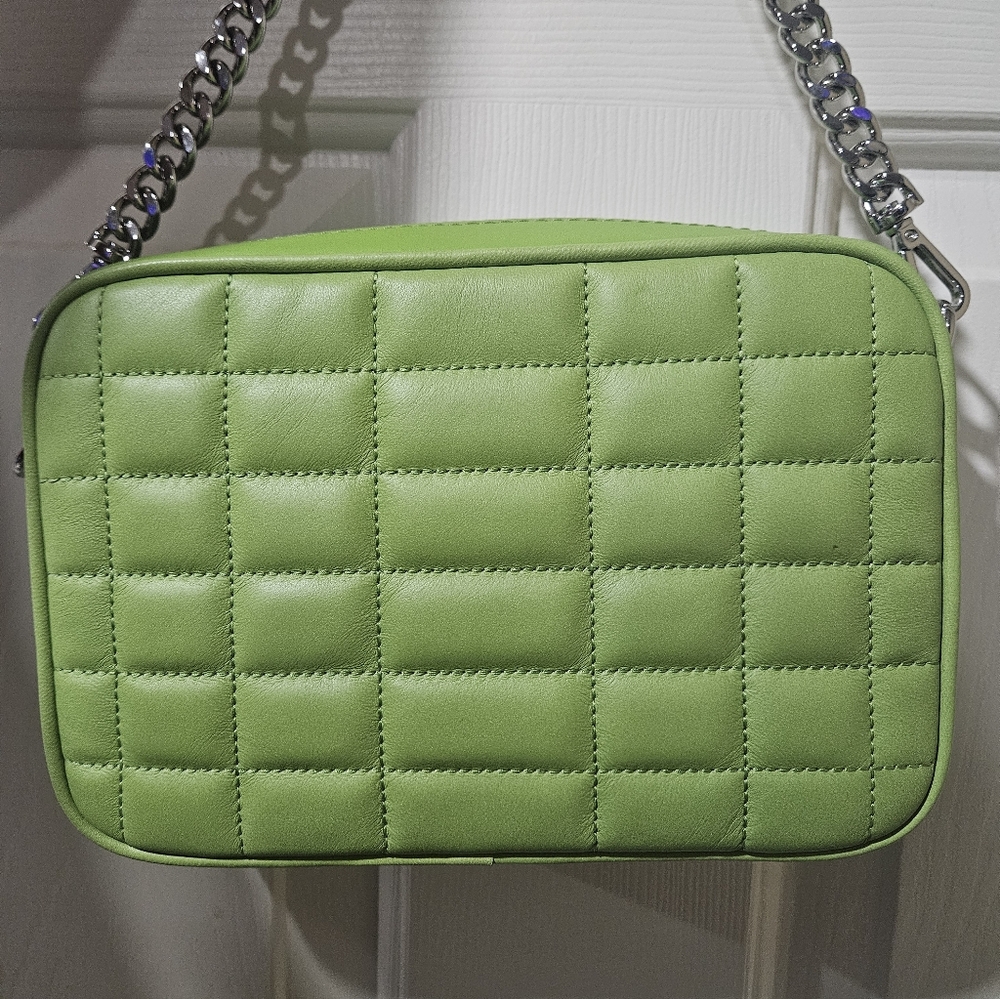 Michael Kors Quilted Crossbody Camera Bag **PEAR** - Picture 9 of 11